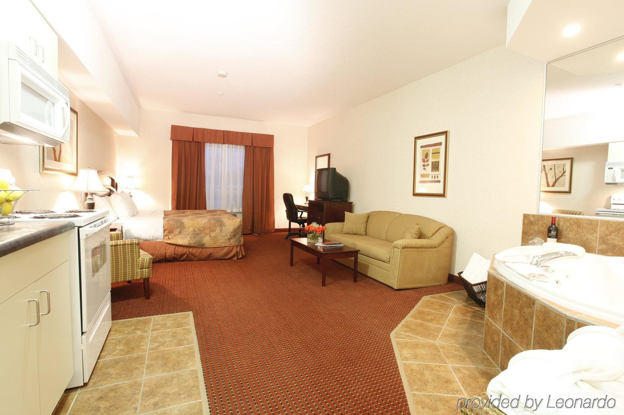 Pomeroy Inn & Suites Fort St. John Dış mekan fotoğraf